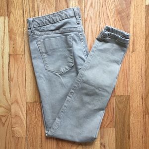 Mossimo mid-rise khakis